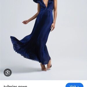 Elegant Navy Blue Pleated Gown